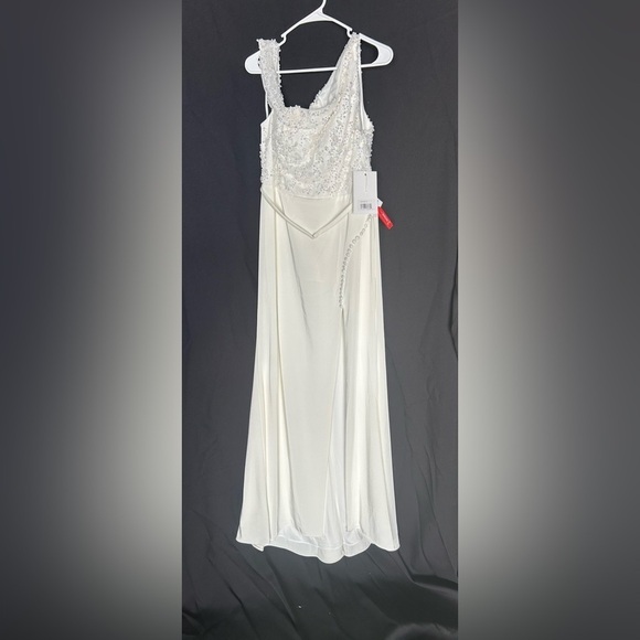 Mac Duggal 11264 NWT EMBELLISHED DROP SHOULDER COLUMN GOWN - Picture 4 of 7